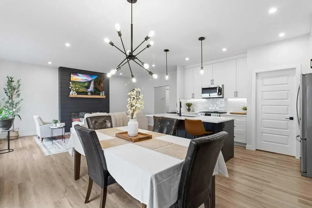 58 Bardwell Way Sylvan Lake AB T4S 0V4