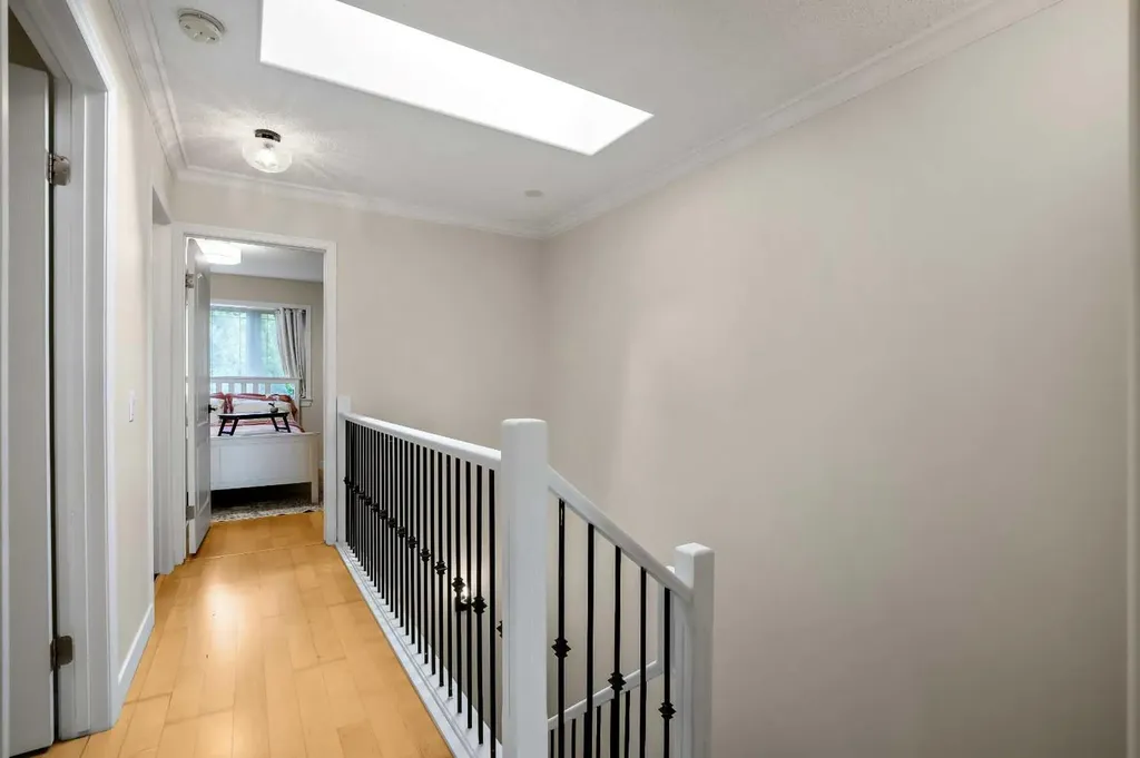2705 11 Avenue SE Calgary AB T2A0E5
