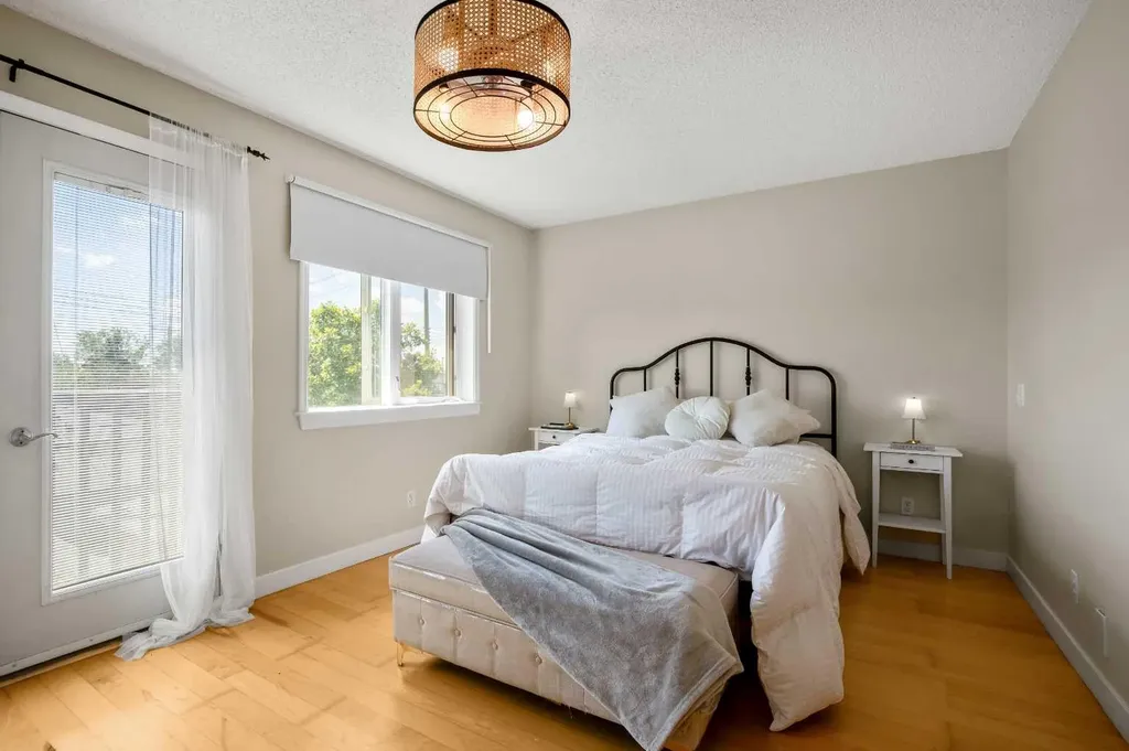 2705 11 Avenue SE Calgary AB T2A0E5