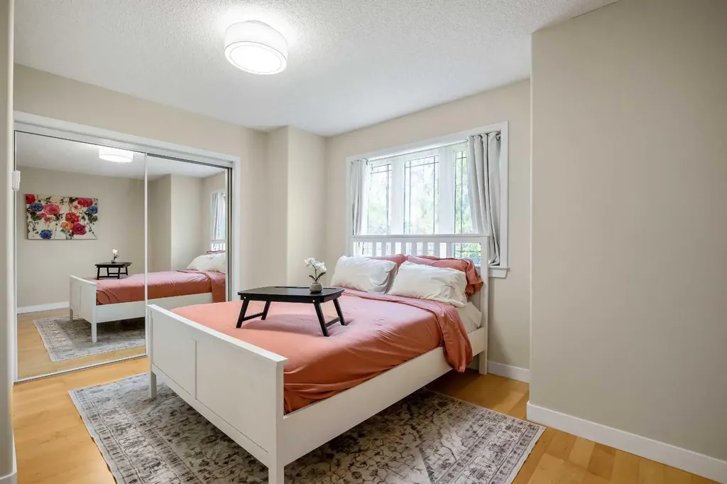 2705 11 Avenue SE Calgary AB T2A0E5