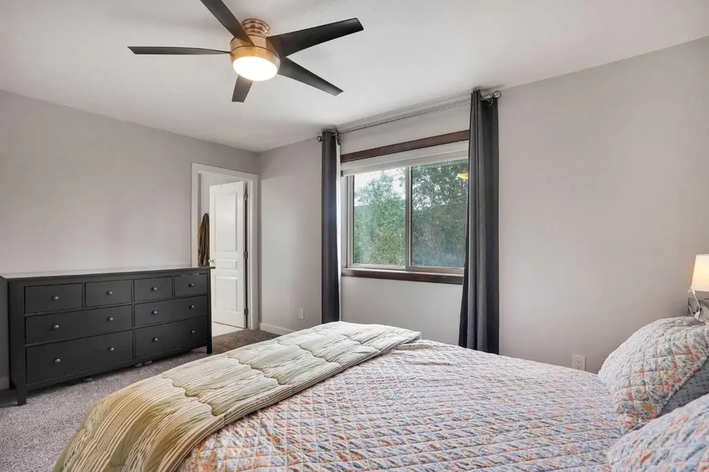 27 Brightoncrest Common SE Calgary AB T2Z 0N8