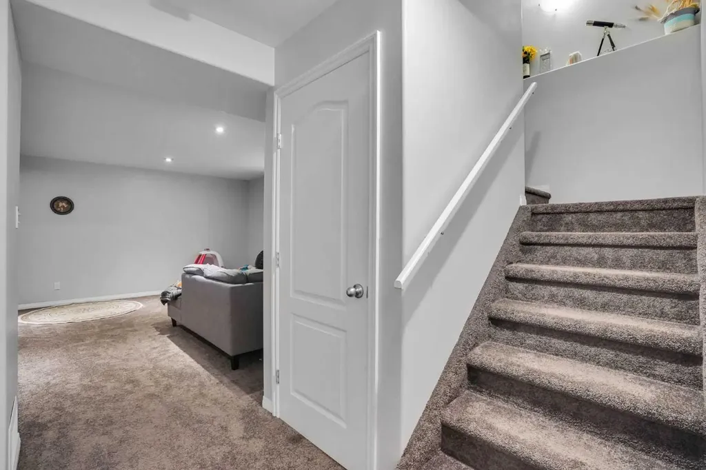 27 Brightoncrest Common SE Calgary AB T2Z 0N8