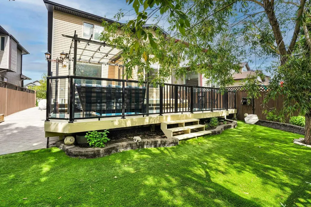 27 Brightoncrest Common SE Calgary AB T2Z 0N8