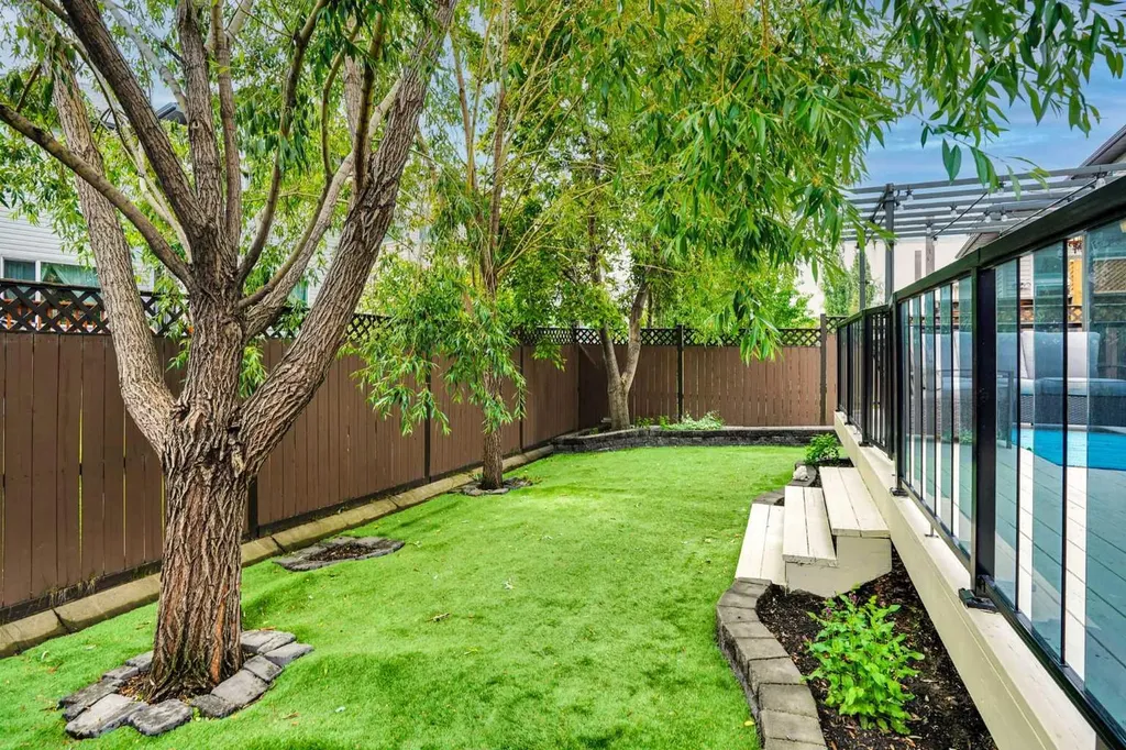 27 Brightoncrest Common SE Calgary AB T2Z 0N8