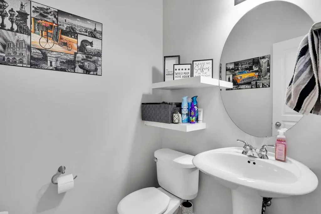 27 Brightoncrest Common SE Calgary AB T2Z 0N8