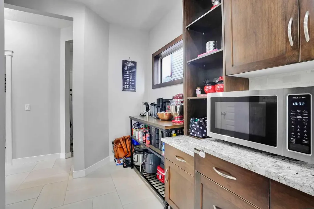 27 Brightoncrest Common SE Calgary AB T2Z 0N8