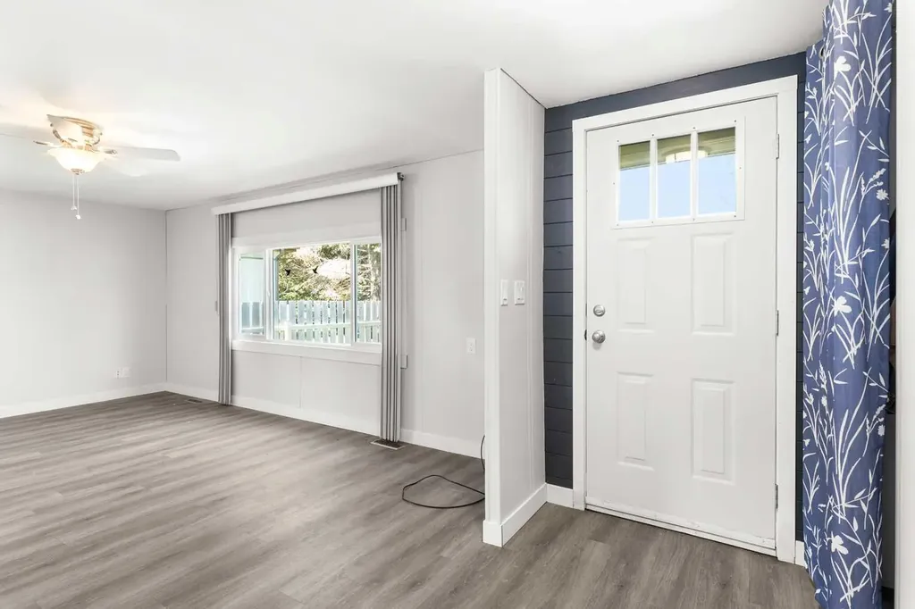 7 Tamarack Crescent NW Sundre AB T0M 1X0