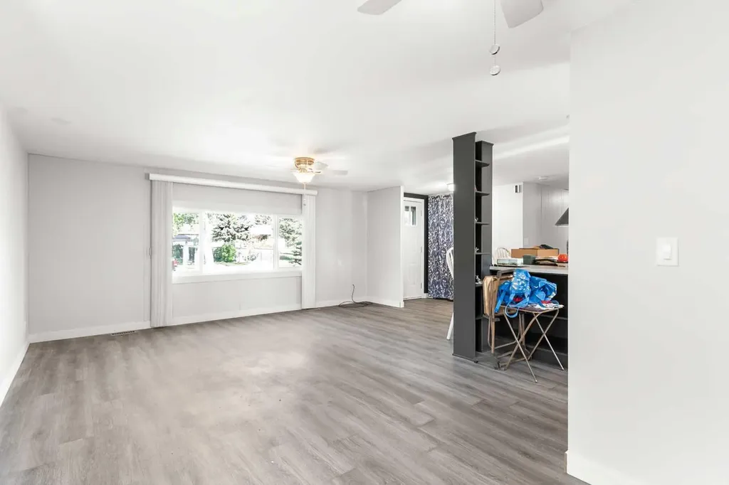 7 Tamarack Crescent NW Sundre AB T0M 1X0