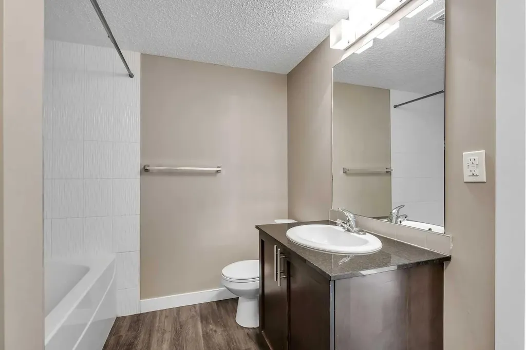 10 Kincora Glen Park NW Calgary AB T3R0C1