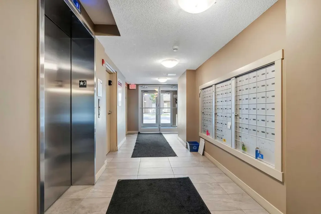 10 Kincora Glen Park NW Calgary AB T3R0C1