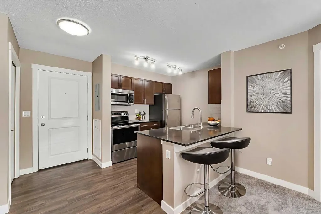 10 Kincora Glen Park NW Calgary AB T3R0C1