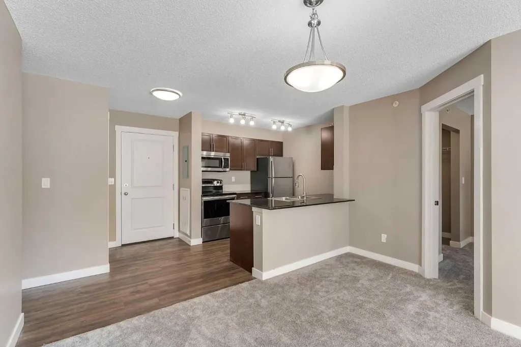 10 Kincora Glen Park NW Calgary AB T3R0C1