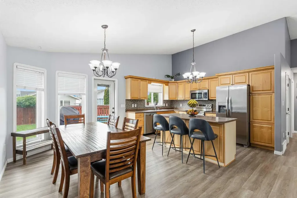 6606 34 Street Lloydminster AB T9V 3J1