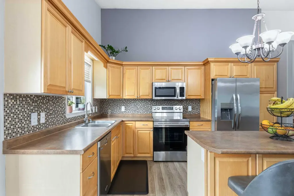 6606 34 Street Lloydminster AB T9V 3J1