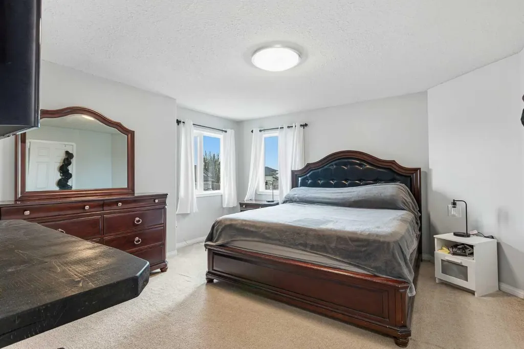 6606 34 Street Lloydminster AB T9V 3J1
