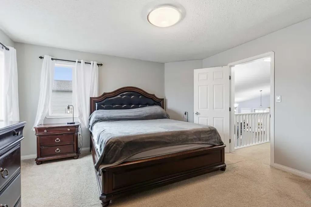 6606 34 Street Lloydminster AB T9V 3J1
