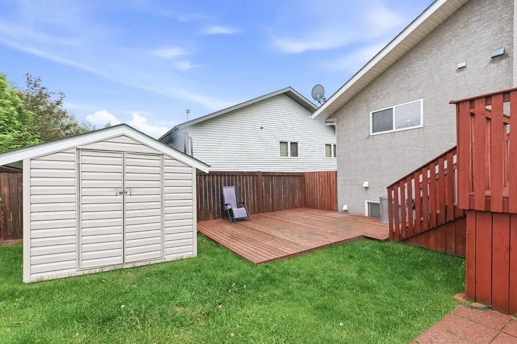 6606 34 Street Lloydminster AB T9V 3J1