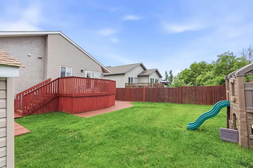 6606 34 Street Lloydminster AB T9V 3J1