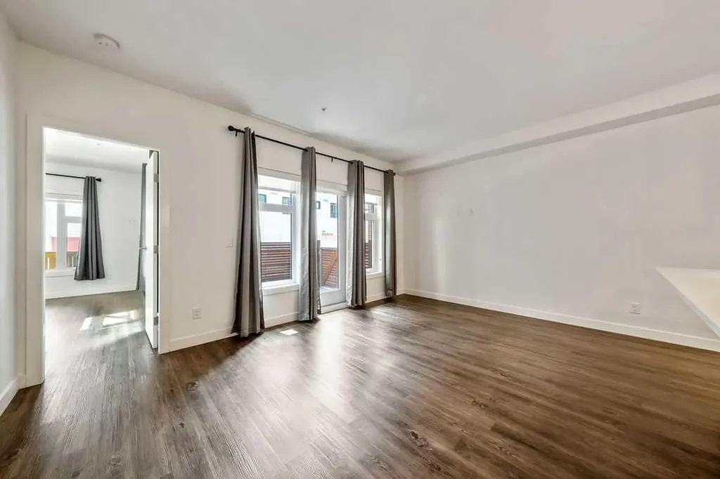 1720 10 Street SW Calgary AB T2T 3E8
