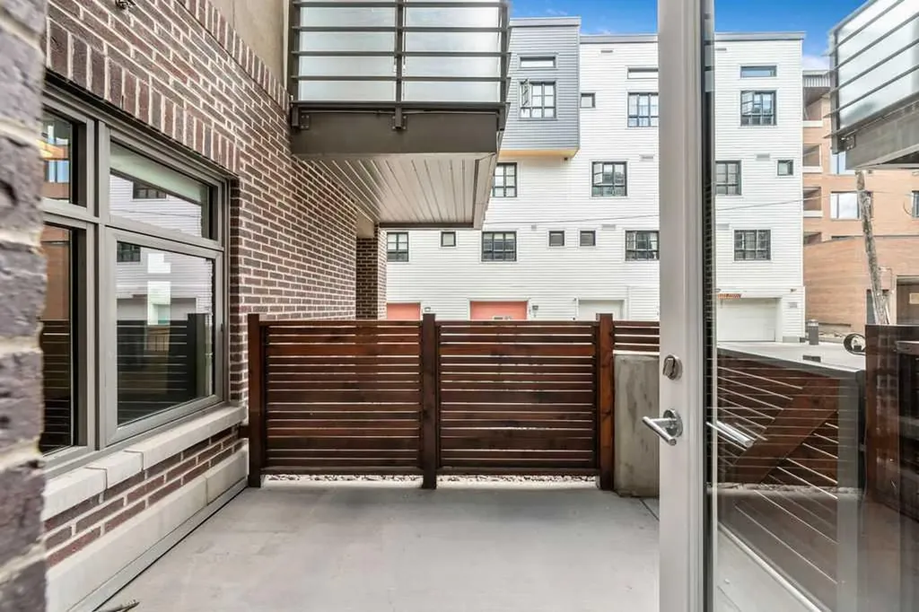 1720 10 Street SW Calgary AB T2T 3E8