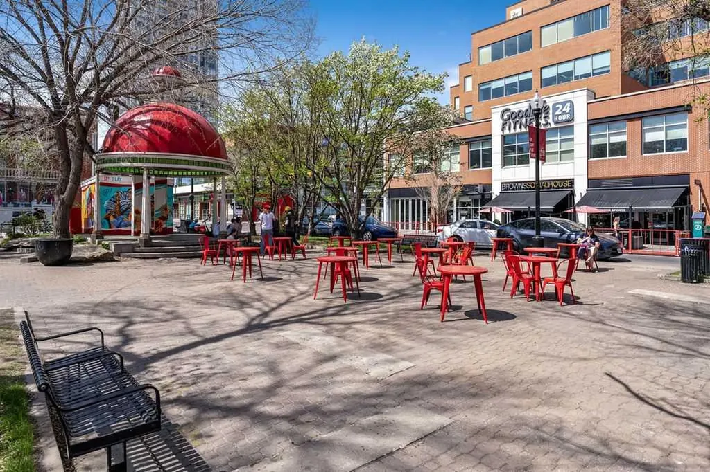 1720 10 Street SW Calgary AB T2T 3E8