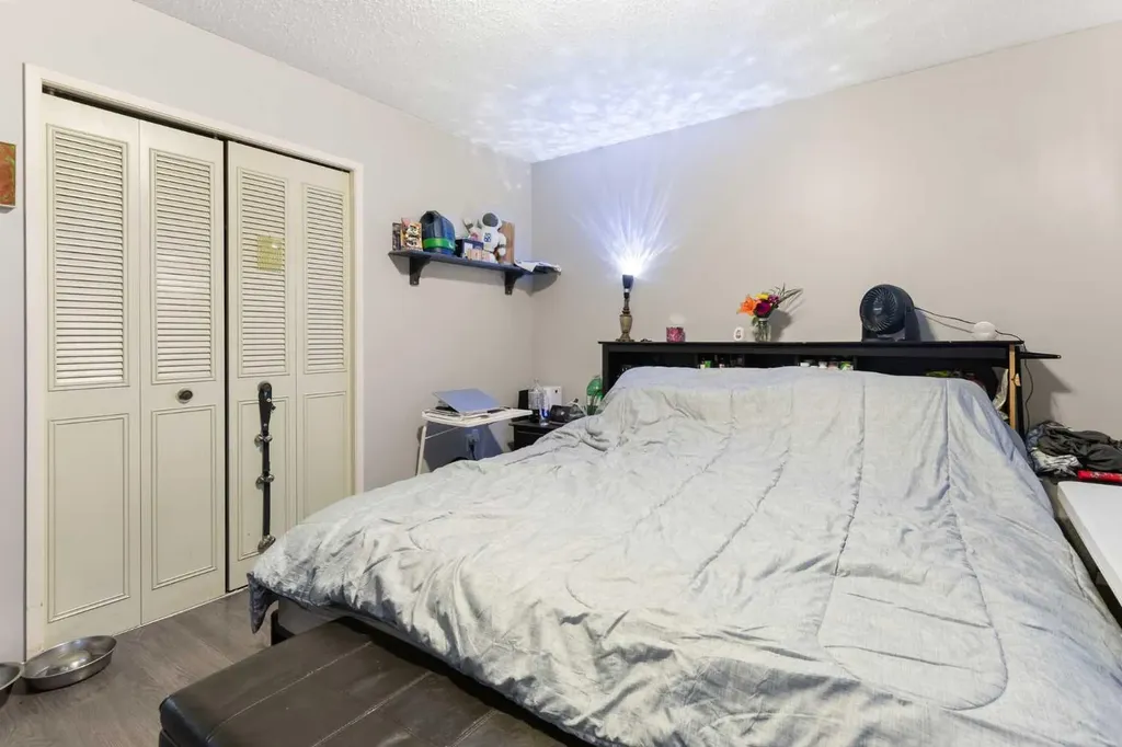 211 Ross Glen Drive SE Medicine Hat AB T1B 1N7