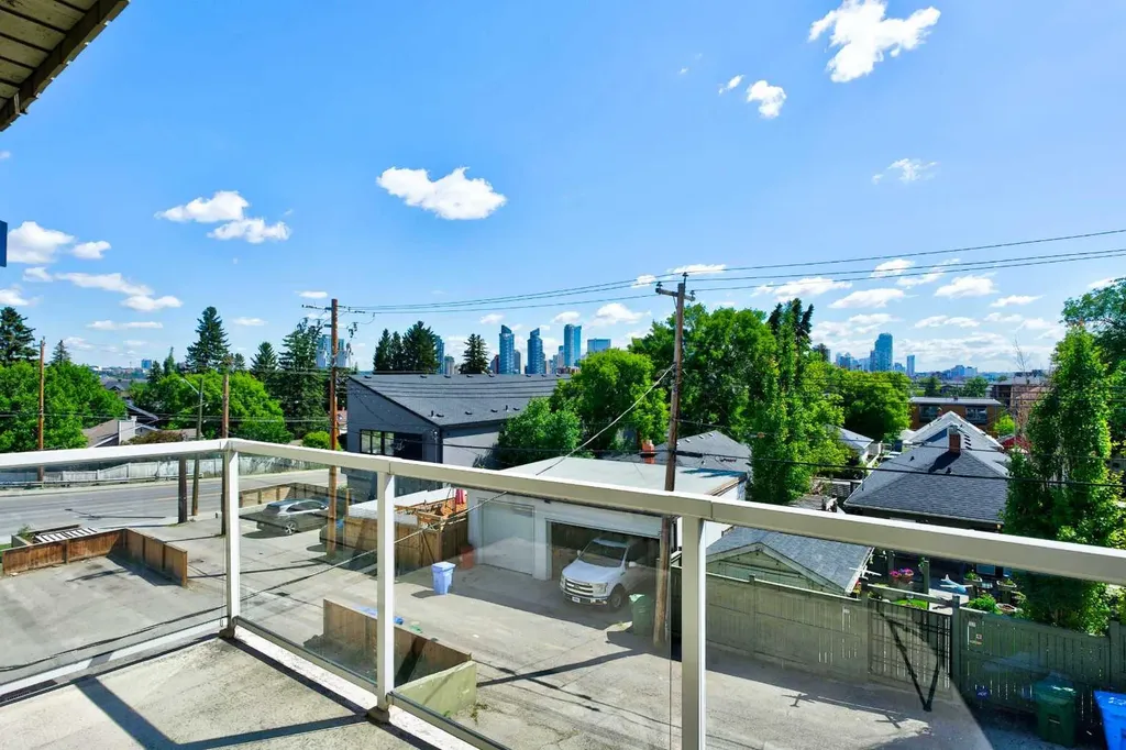 1814 18 Street SW Calgary AB T2T 4T1
