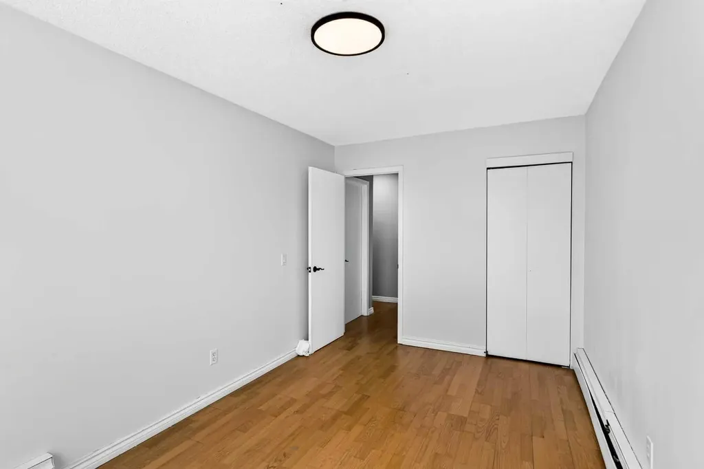 1814 18 Street SW Calgary AB T2T 4T1