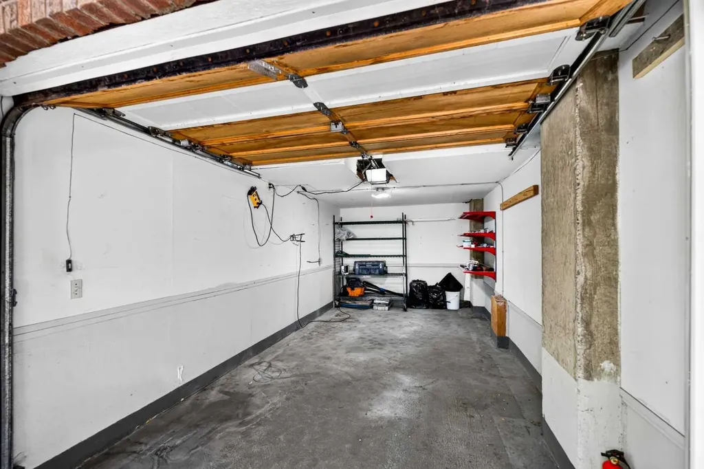 1814 18 Street SW Calgary AB T2T 4T1