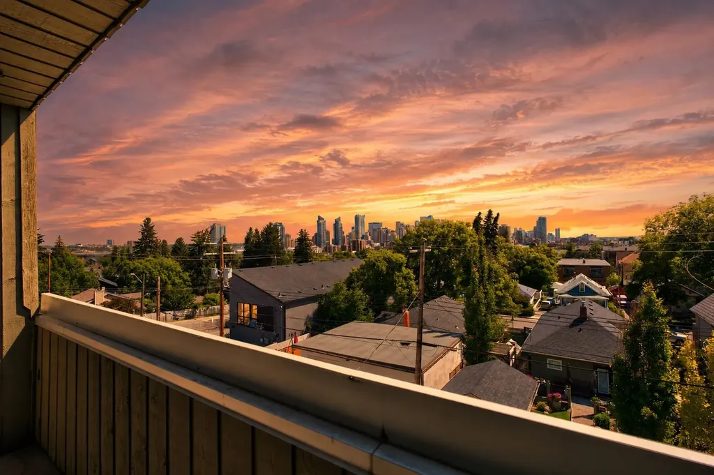 1814 18 Street SW Calgary AB T2T 4T1