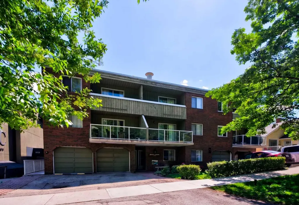 1814 18 Street SW Calgary AB T2T 4T1