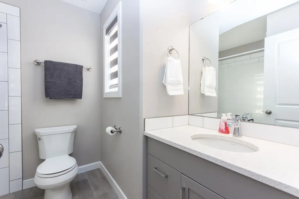 148 Vanier Drive Red Deer AB T4R 0K9