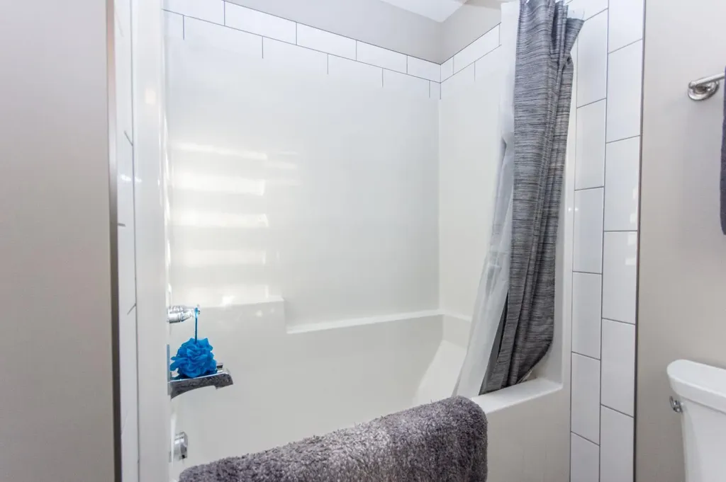 148 Vanier Drive Red Deer AB T4R 0K9