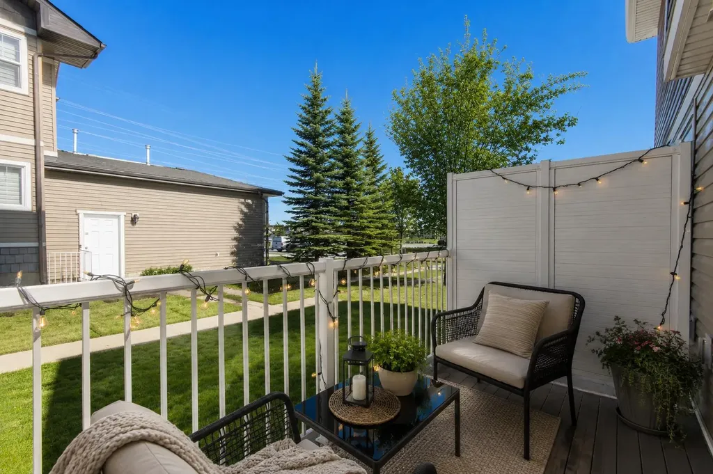 148 Vanier Drive Red Deer AB T4R 0K9