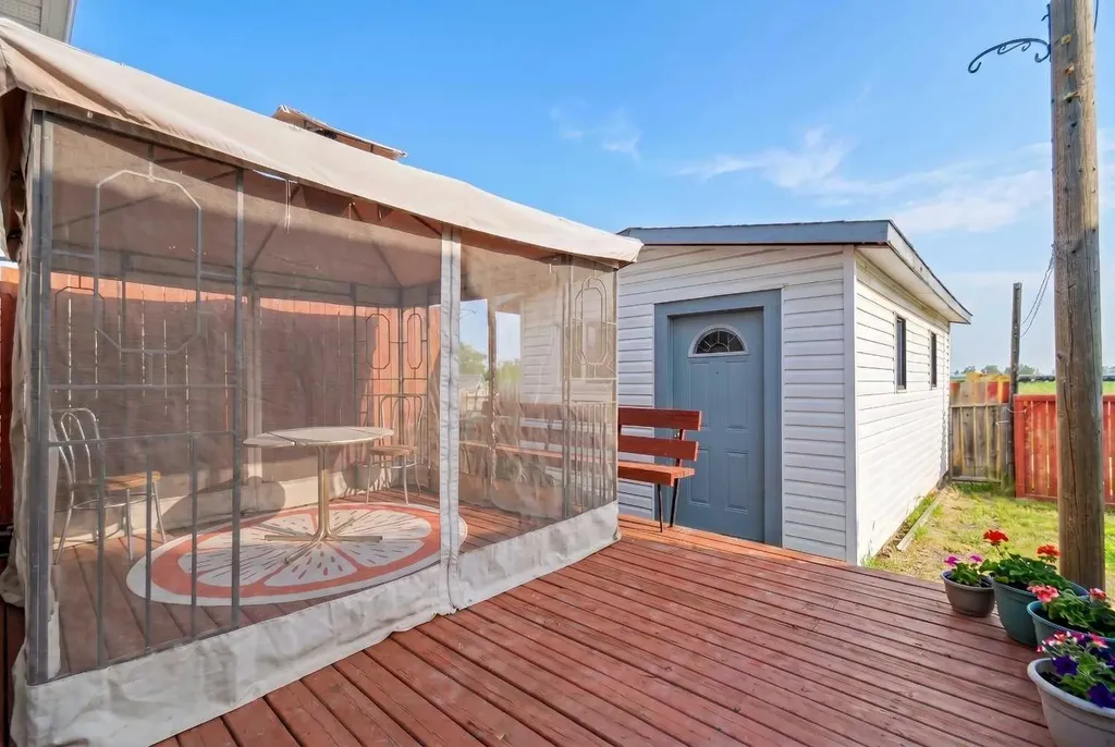 149 Silver Drive Blackfalds AB T0M0J0