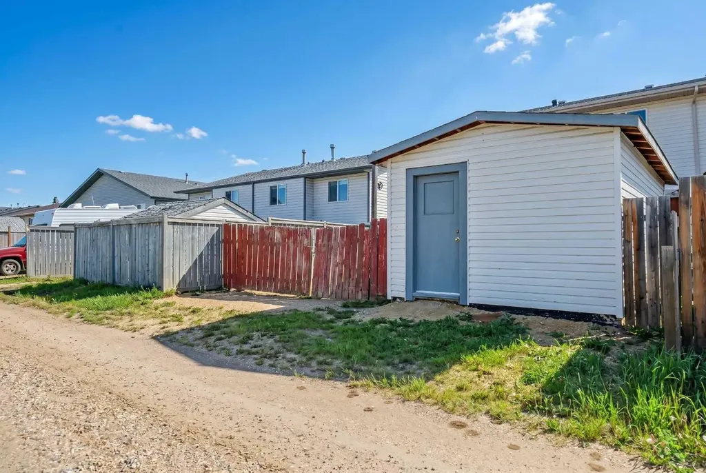 149 Silver Drive Blackfalds AB T0M0J0