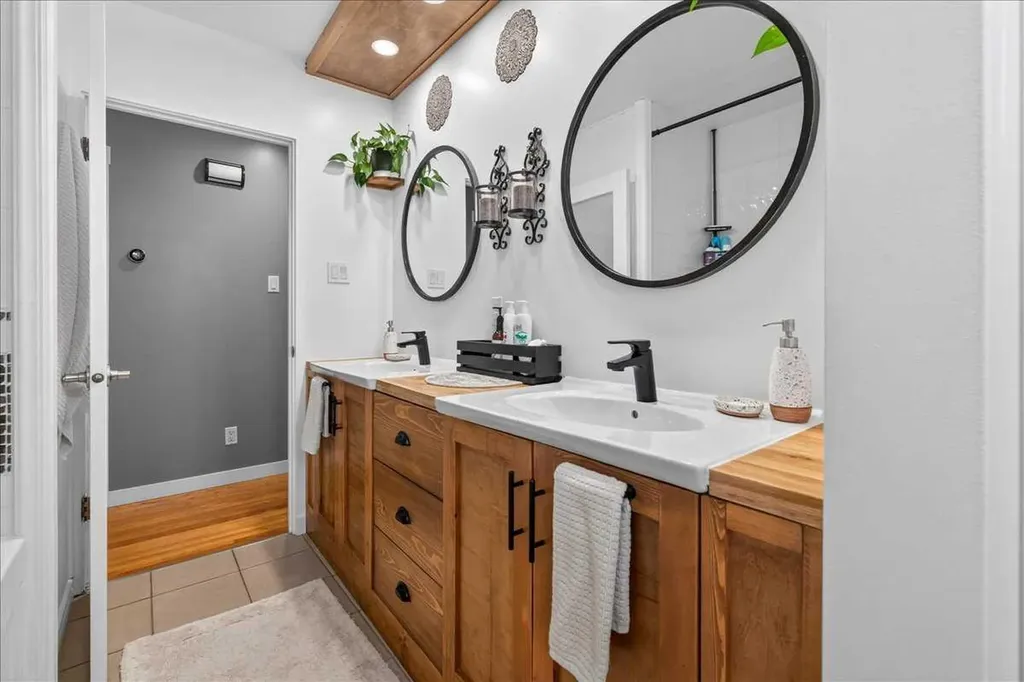 9715 Fairmount Drive SE Calgary AB T2J 0R9