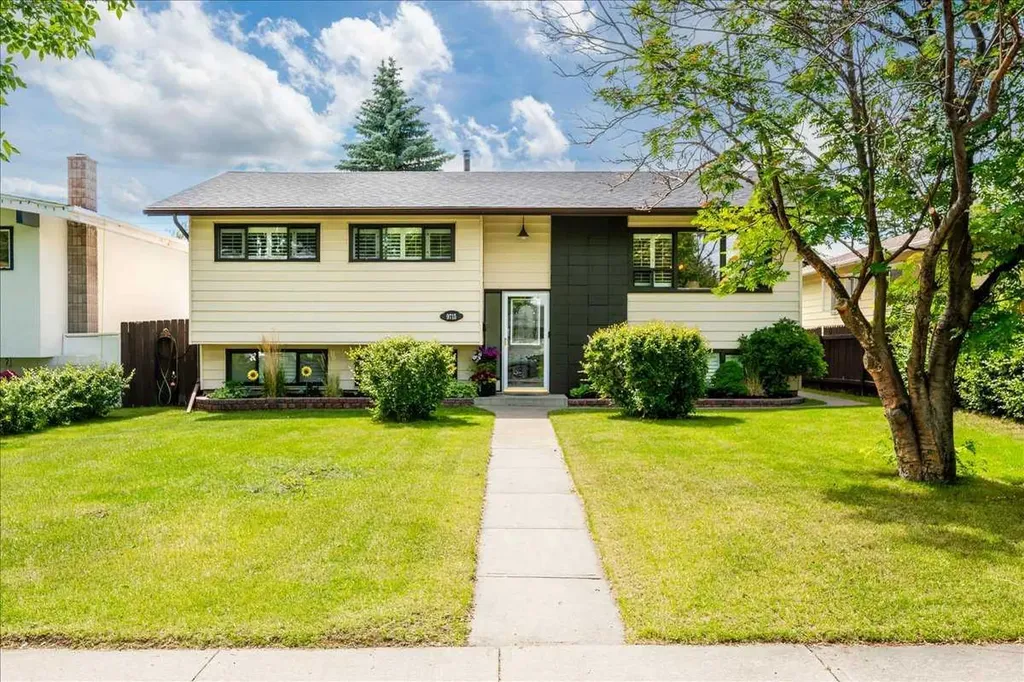9715 Fairmount Drive SE Calgary AB T2J 0R9