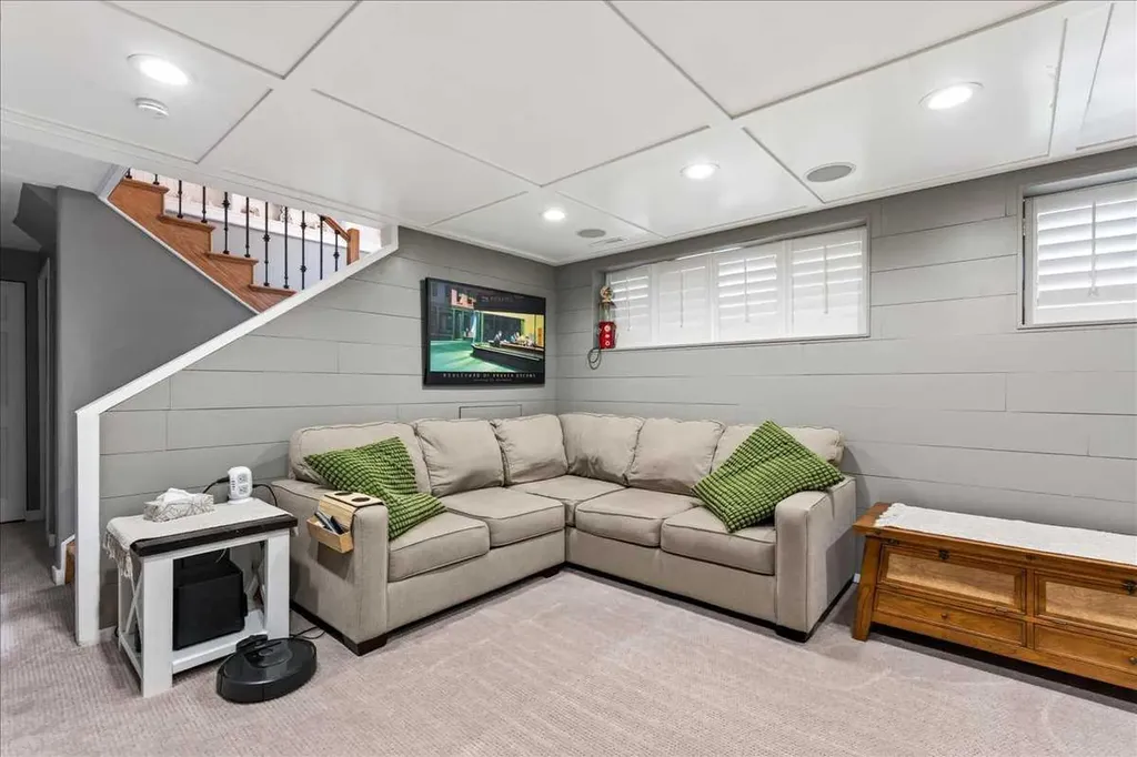 9715 Fairmount Drive SE Calgary AB T2J 0R9