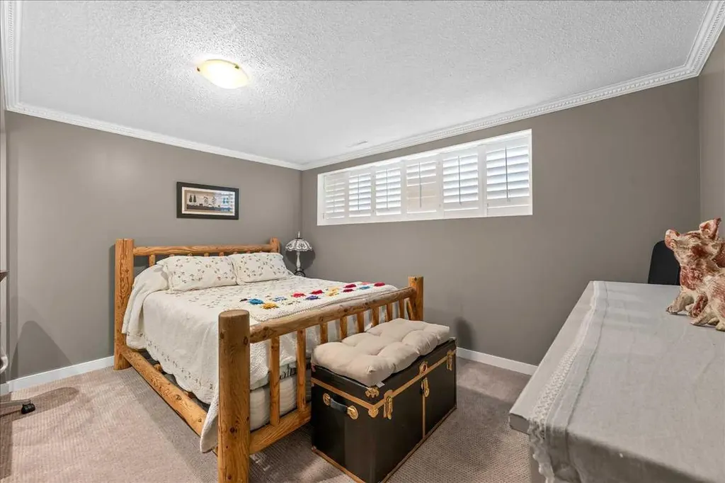 9715 Fairmount Drive SE Calgary AB T2J 0R9