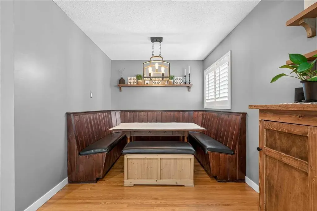 9715 Fairmount Drive SE Calgary AB T2J 0R9