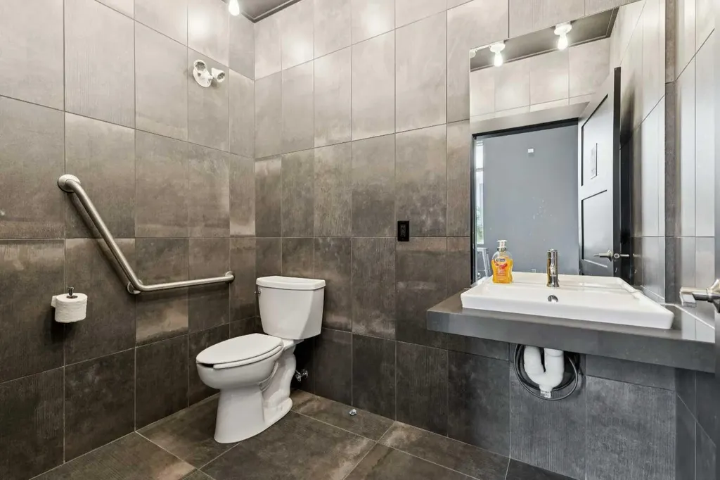 1750 120 Avenue NE Calgary AB T3K 2G3