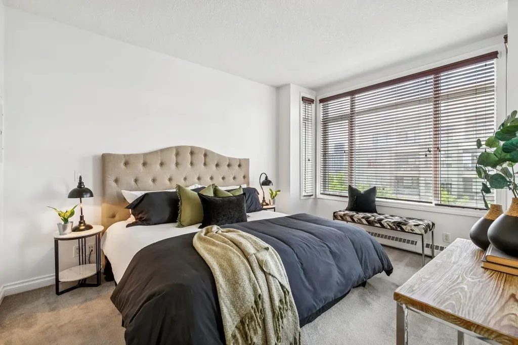 950 Centre Avenue NE Calgary AB T2P0E3