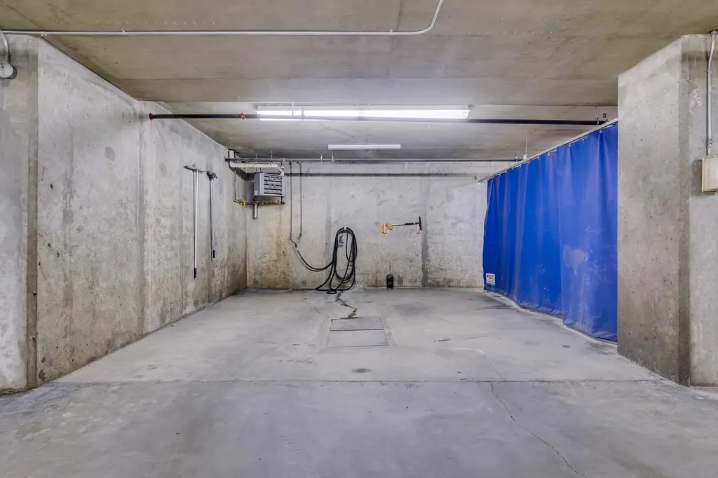 950 Centre Avenue NE Calgary AB T2P0E3