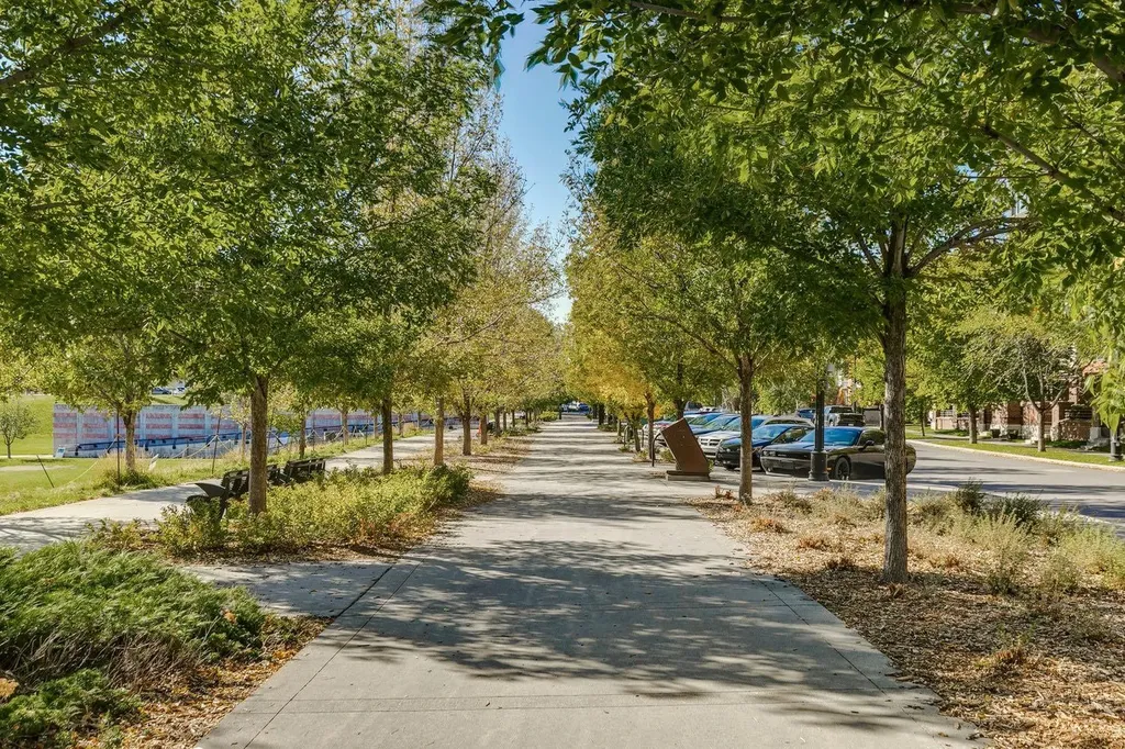 950 Centre Avenue NE Calgary AB T2P0E3