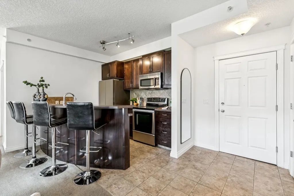 950 Centre Avenue NE Calgary AB T2P0E3