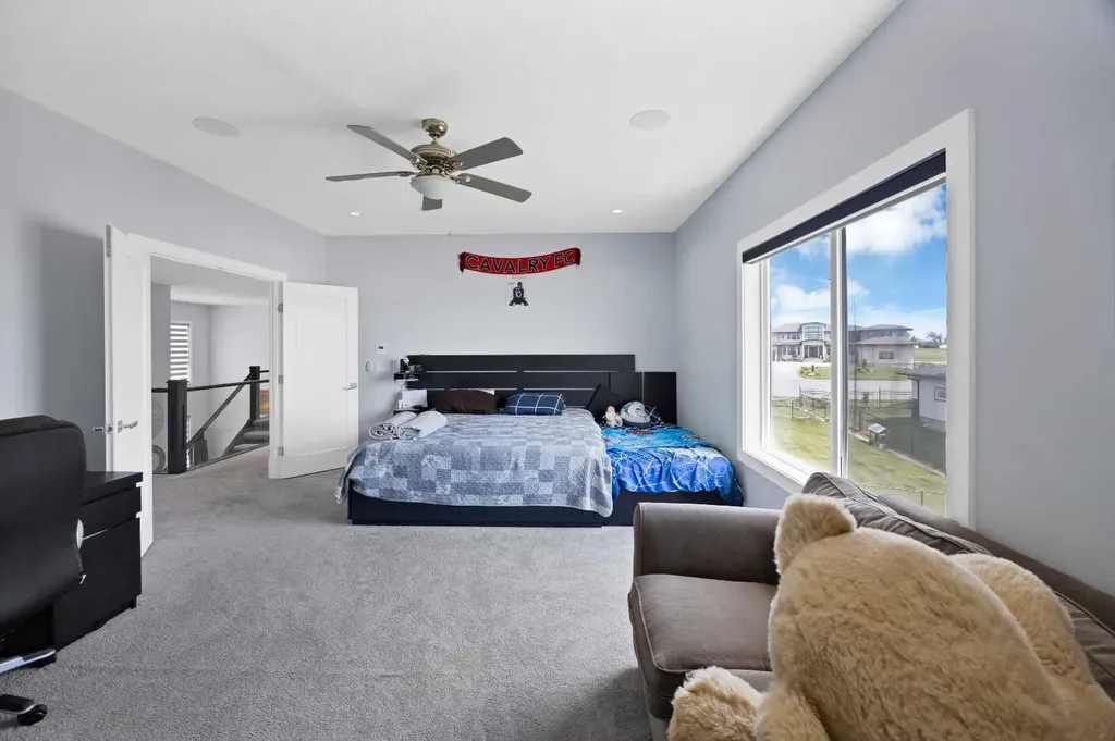 126 Cambridge Park Way Conrich AB T1Z0A2