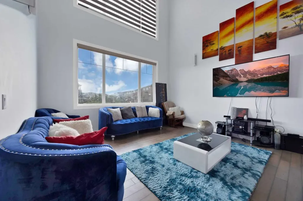 126 Cambridge Park Way Conrich AB T1Z0A2