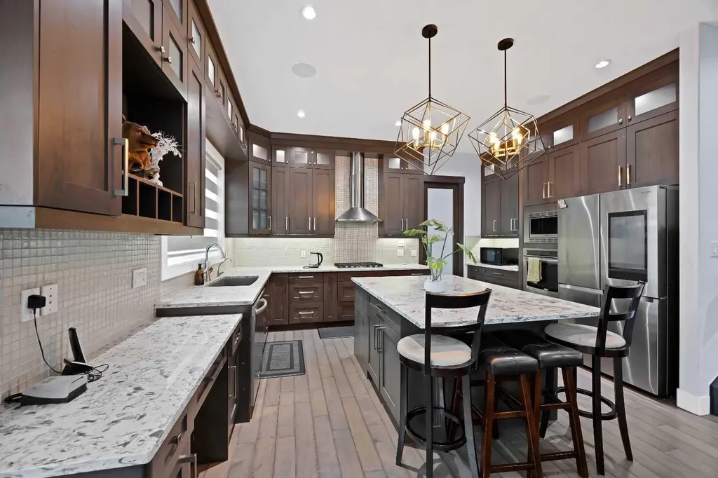126 Cambridge Park Way Conrich AB T1Z0A2