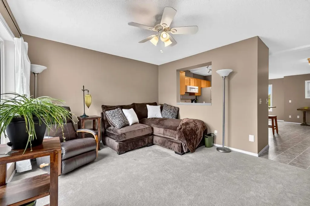 7 Westland Road Okotoks AB T1S 1Z1